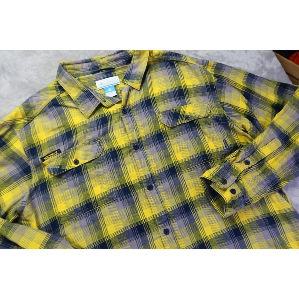 Columbia Sportswear Michigan Wolverines Flannel Long Sleeve Shirt Men's L - Picture 1 of 10